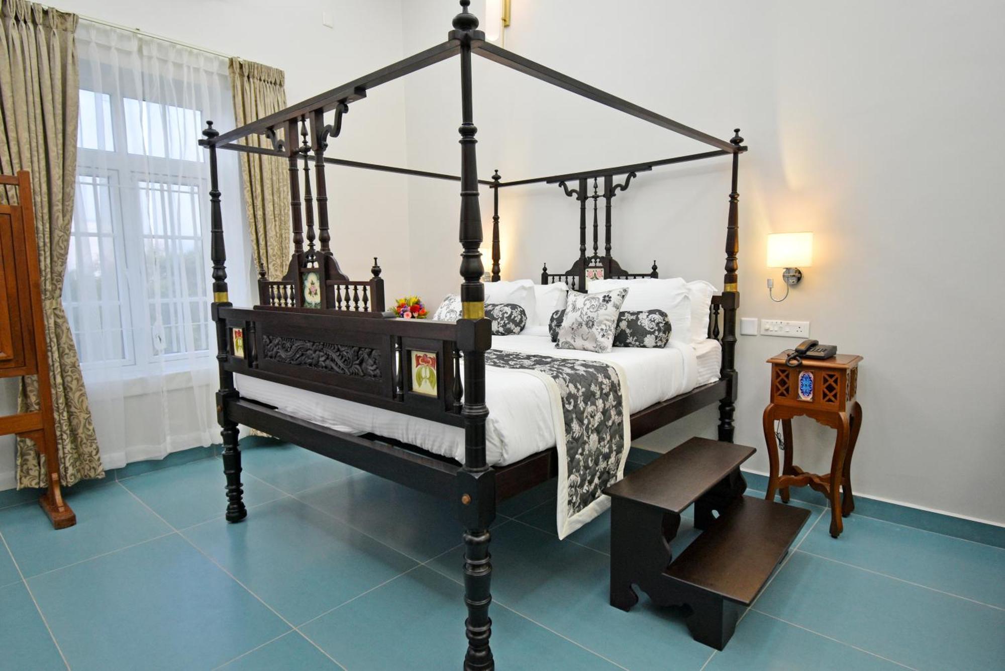 Le Colonial Suites 퐁디셰리 외부 사진