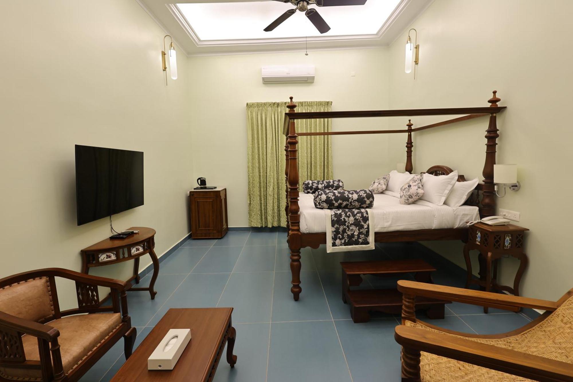 Le Colonial Suites 퐁디셰리 외부 사진